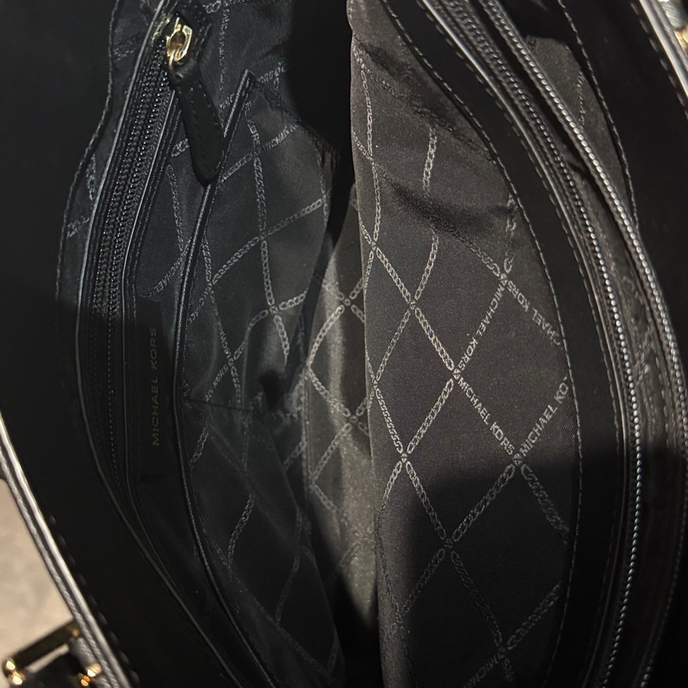 Michael Kors Black Bag - Picture 5 of 5